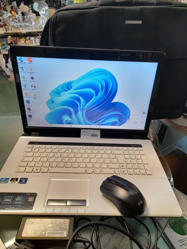PC portable Asus K73S